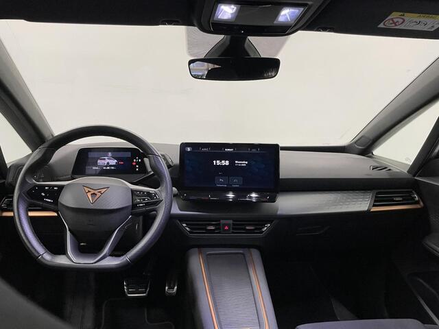 Cupra Born Business 62 kWh Navigatie Apple Carplay/Android Auto Camera Parkeersensoren Adaptive Cruise Control Stuurverwarming Lichtmetalen velgen Climate Control