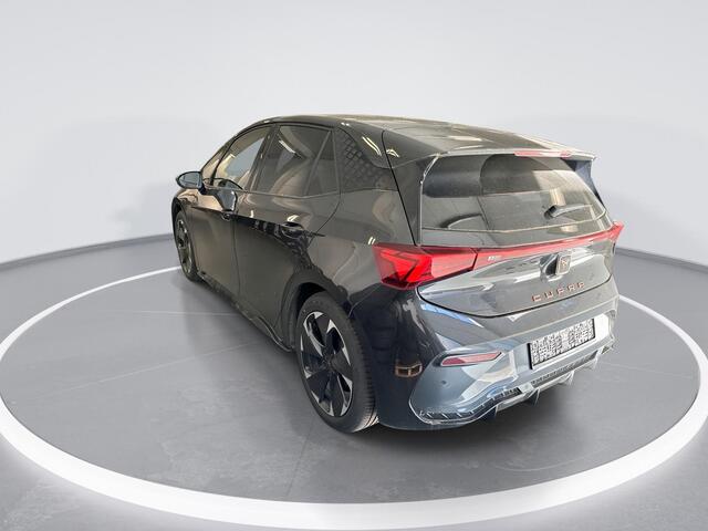 Cupra Born Adrenaline 230pk 82 kWh · SOH 100% · Camera · P-Sensoren · Sfeerverlichting · Keyless · Navigatie · Apple/Android Car Play · 19'' Inch ·