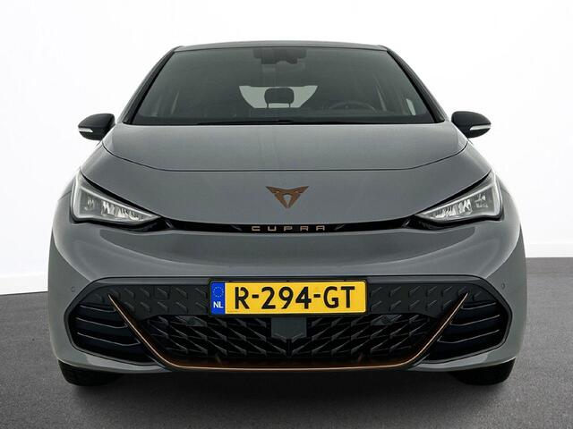 Cupra Born Business 62 kWh Navigatie Climate Control Camera Adaptive Cruise Control Full Led Stoelverwarming