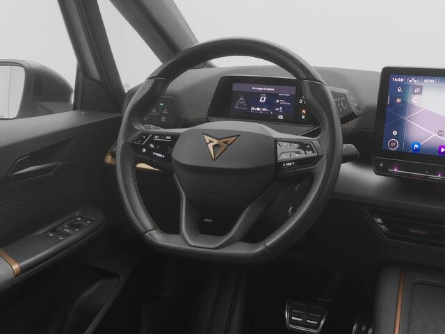 Cupra Born Copper Edition One 62 kWh | PANO | 360° | ADAPTIVE | STOELMASSAGE | STOEL- EN STUURVERW.