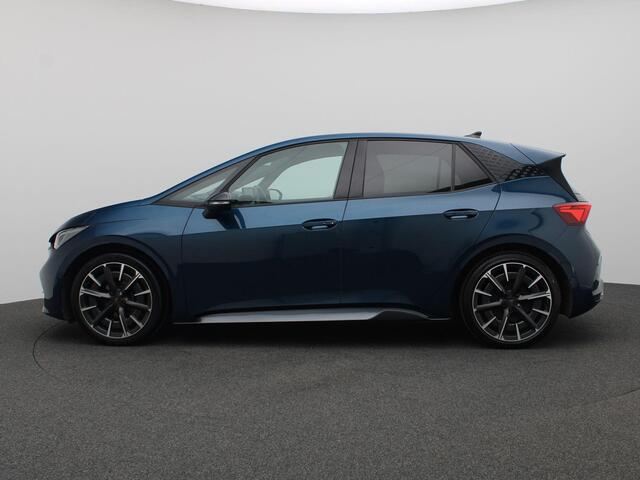 Cupra Born Performance 62 kWh 231PK Aut. Achteruitrijcamera, Stoel-Stuurverwarming, 20" LM Velgen, Elektr. Stoelbediening, Keyless, Side Assist, Beats Audio