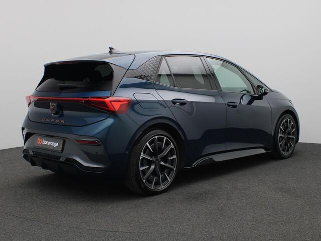 Cupra Born Performance 62 kWh 231PK Aut. Achteruitrijcamera, Stoel-Stuurverwarming, 20" LM Velgen, Elektr. Stoelbediening, Keyless, Side Assist, Beats Audio