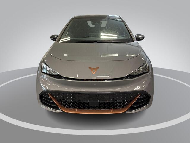 Cupra Born Business One 204pk 62 kWh · SOH 95,8% · Glazendak · Camera · Apple/Android Car Play · Navigatie · P-Sensoren · 19'' Inch ·
