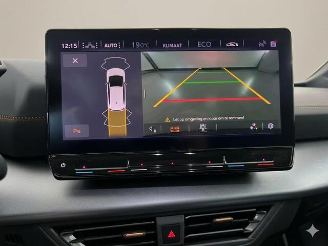 Cupra Born Performance One 62 kWh 204pk | Navigatie | Parkeercamera | Elektrisch verstelbare voorstoelen | Apple Carplay/-Android auto