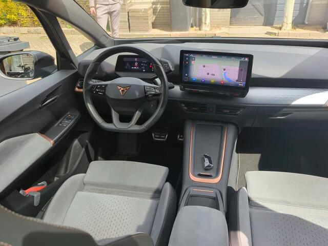 Cupra Born Copper Edition One 62 kWh / SOH 93%/ AUTOMAAT/ PANO/ ACC/ PARK.SENSOREN V+A/ CAMERA/ STOELVERWARMING/ ELEK.STOEL/ DIGITAL DASH/ NAVI/ CLIMA