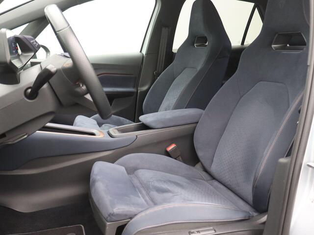 Cupra Born Copper Edition 62 kWh 231PK Aut. Panoramadak, Head-up, Warmtepomp, Beats Audio, Elektrisch verstelbare stoelen, Keyless, 20" LM Velgen, Stoel-Stuurverwarming, 360gr. Camera