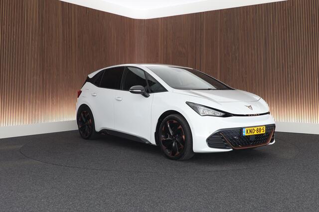 Cupra Born Adrenaline 204pk 62 kWh 360Camera Keyless Navigatie Stoelverwarming
