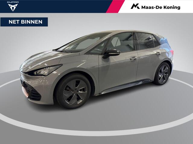 Cupra Born Impulse 62 kWh 204pk · Camera · Keyless · Apple/Android Car Play · ACC · Stuurwielverwarming · Sportstoelen · 18"Velgen ·