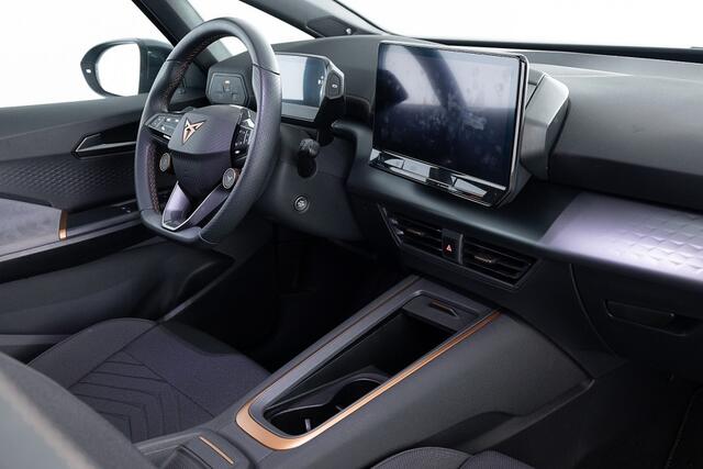 Cupra Born Business Limited 77 kWh 230PK | Full LED | ECC | CARPLAY | VELGEN | SOH: 100% |