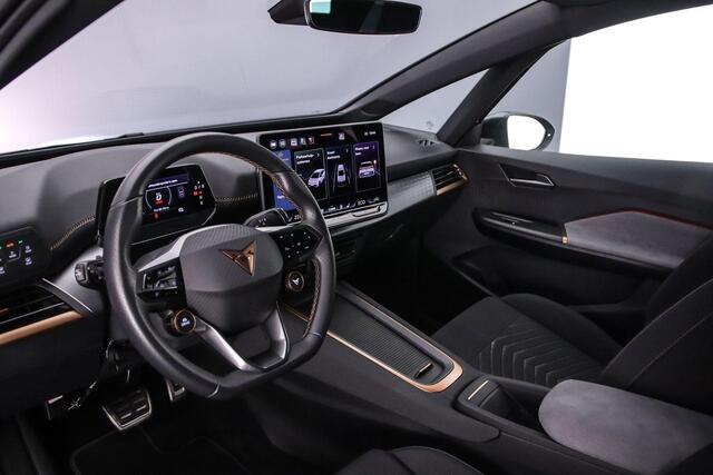 Cupra Born Business Limited 230pk Automaat Adaptive cruise control, Navigatie, Achteruitrijcamera, Stoelverwarming, App connect, Parkeersensoren, LED koplampen