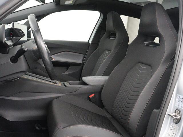 Cupra Born Business 62 kWh | SOH 91.0% | Panoramadak | Adaptive cruise | Camera | Park assist | Stuur/stoel verwarming | Sfeerverlichting | Full LED |