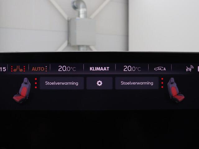 Cupra Born Business 62 kWh | SOH 91.0% | Panoramadak | Adaptive cruise | Camera | Park assist | Stuur/stoel verwarming | Sfeerverlichting | Full LED |