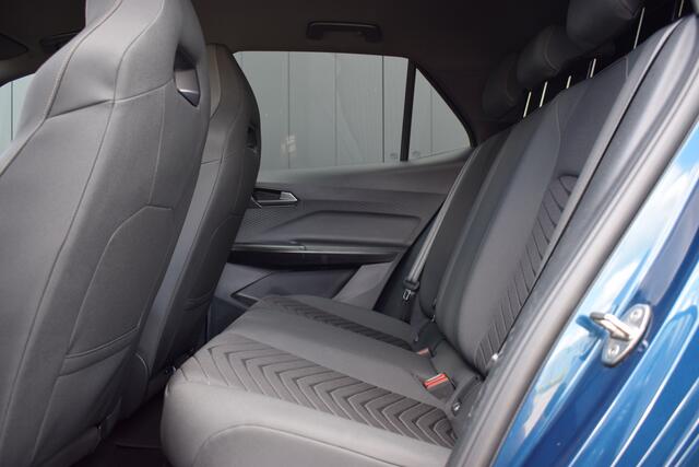 Cupra Born Essential 62 kWh SOH 92% LED | Carplay | Standkachel | Sfeerverlichting | Virtual | Sportstoelen