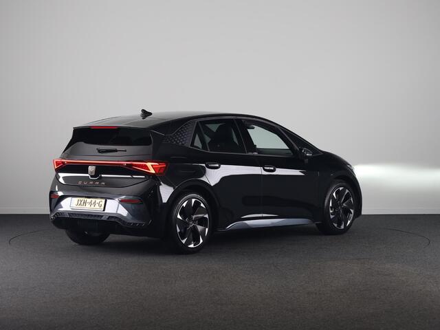 Cupra Born Business Limited 63 kWh 231PK | Navigatie | 19 Inch | Achteruitrijcamera | Adaptieve Cruise Control | Draadloze Carplay & Android auto |