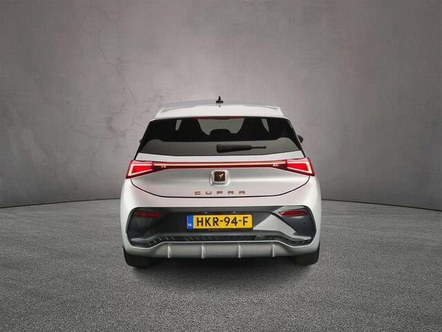 Cupra Born Business Limited 63 kWh 230pk Automaat Adaptive cruise control, Achteruitrijcamera, LED koplampen, Navigatie, Stoelverwarming, App connect, Parkeersensoren