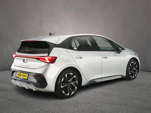 Cupra Born Business Limited 63 kWh 230pk Automaat Adaptive cruise control, Achteruitrijcamera, LED koplampen, Navigatie, Stoelverwarming, App connect, Parkeersensoren