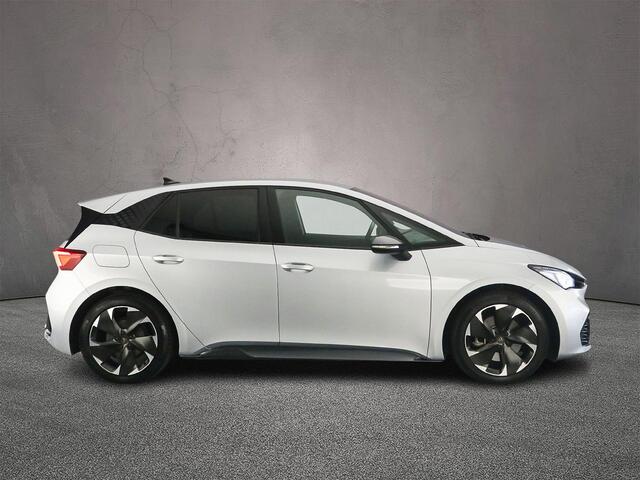 Cupra Born Business Limited 63 kWh 230pk Automaat Adaptive cruise control, Achteruitrijcamera, LED koplampen, Navigatie, Stoelverwarming, App connect, Parkeersensoren