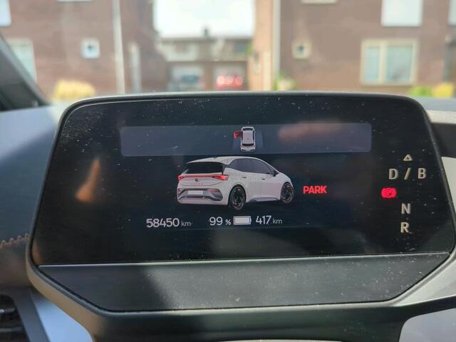 Cupra Born Adrenaline 62 kWh / Navigatie / Achteruitrij camera / 19'' LMV / Transport