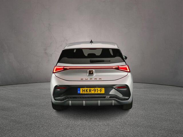 Cupra Born Business Limited 230pk Automaat Adaptive cruise control, Achteruitrijcamera, LED koplampen, Navigatie, App connect, Stoelverwarming, Parkeersensoren