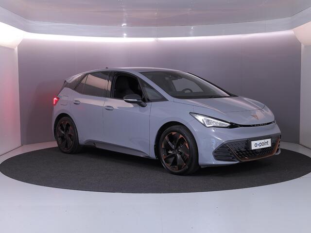 Cupra Born Business 62 kWh 204 pk | SOH 93,36% | Navigatie | Parkeersensoren | Achteruitrijcamera | Adaptieve cruise control | Autom. airco |