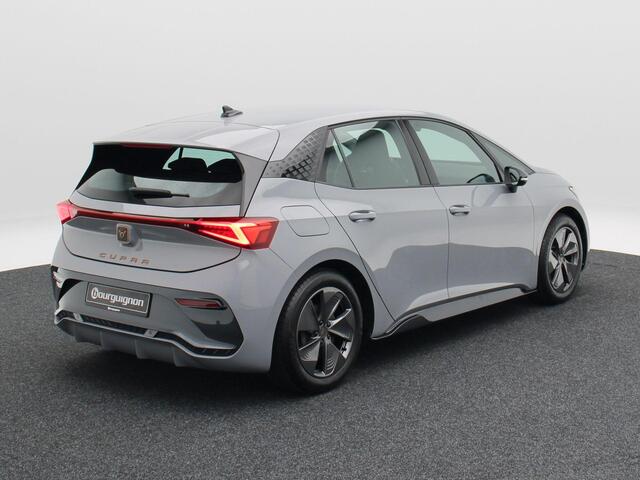 Cupra Born Business Plus 62 kWh 204 Pk | Stoel/Stuurverwarming | Adaptive Cruise | Climatronic | CarPlay | 18 Inch | 21.452 Km !!