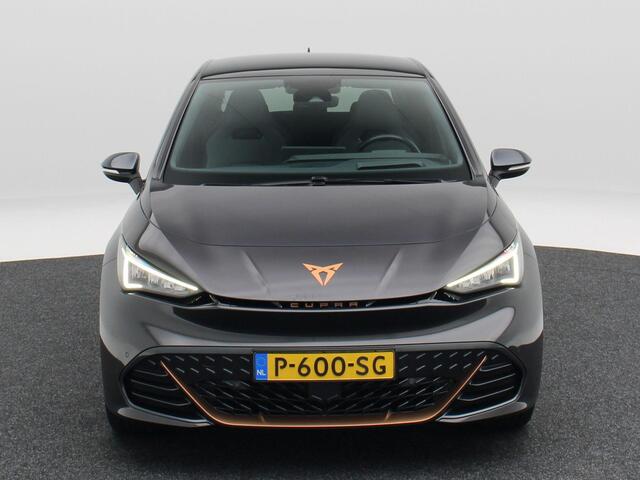 Cupra Born Copper Edition One 62 kWh 204 Pk | Stoelverwarming | Adaptive Cruise | Panoramadak | Head Up | Navigatie | Camera | CarPlay | 20 Inch | 95.151 Km !!