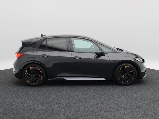 Cupra Born Copper Edition One 62 kWh 204 Pk | Stoelverwarming | Adaptive Cruise | Panoramadak | Head Up | Navigatie | Camera | CarPlay | 20 Inch | 95.151 Km !!
