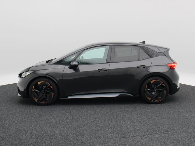 Cupra Born Copper Edition One 62 kWh 204 Pk | Stoelverwarming | Adaptive Cruise | Panoramadak | Head Up | Navigatie | Camera | CarPlay | 20 Inch | 95.151 Km !!