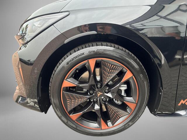 Cupra Born Performance 61 kWh 190 PK l 19" Storm Copper l Side Assist l Elektrische stoelen l Leverbaar per oktober