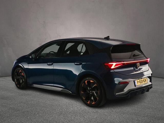 Cupra Born Adrenaline One 204pk Automaat Adaptive cruise control, Navigatie, Achteruitrijcamera, LED koplampen, App connect, Stuurwiel verwarmd, Stoelverwarming