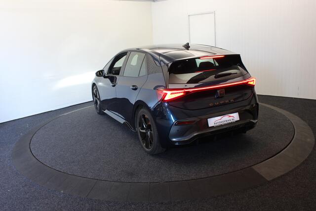 Cupra Born 62 kWh SOH 94% PDC Carplay Stoel + Stuur Verwarming