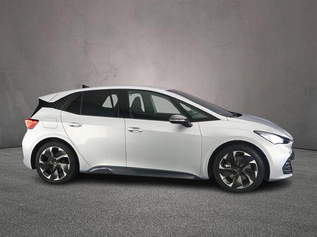 Cupra Born Business 63 kWh 230pk Automaat, Adaptive cruise control, Stoelverwarming, Stuurverwarming, Achteruitrijcamera, Parkeersensoren, Navigatie, App-connect