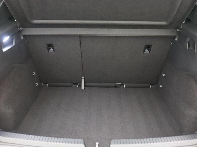 Cupra Born Business 62 kWh 204PK Aut. Achteruitrijcamera, Keyless, Stoel-Stuurverwarming, 18" LM Velgen, Navi, Adaptieve Cruise Control