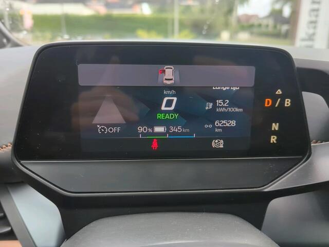Cupra Born Adrenaline 62 kWh / SOH 93%/ AUTOMAAT/ CRUISE/ PARK.SENSOREN V+A/ CAMERA/ STOELVERWARMING/ DIGITAL DASH/ NAVI/ CLIMA