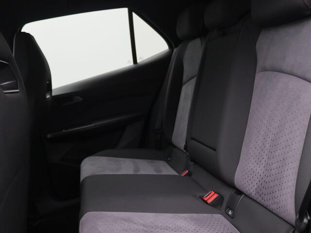 Cupra Born Adrenaline 62 kWh 204PK Aut. SOH 91,64%, Warmtepomp, Keyless, Achteruitrijcamera, Stoel-Stuurverwarming, 19" LM Velgen, Adaptieve Cruise Control