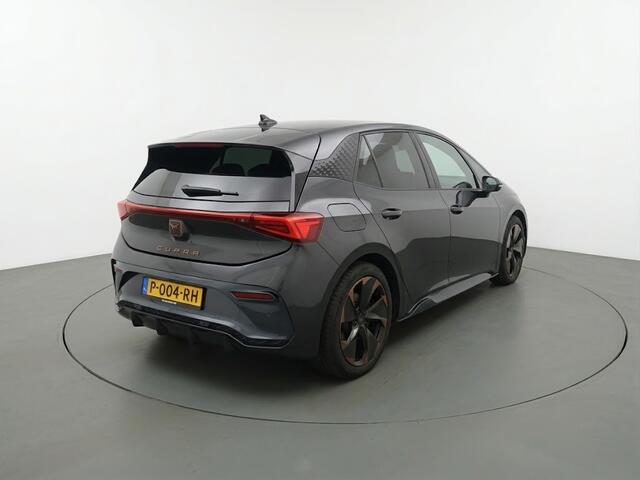 Cupra Born Adrenaline One 62 kWh | Geen import | Stoelverwarming | Achteruitrijcamera