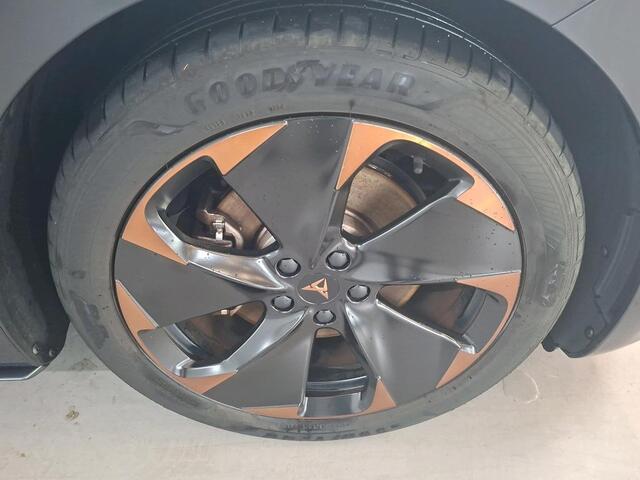 Cupra Born Adrenaline One 62 kWh | Geen import | Stoelverwarming | Achteruitrijcamera