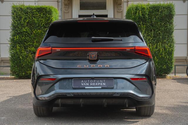 Cupra Born Performance Limited 63 kWh 170 KW | W. POMP | 360 CAM | PILOT XL | KUIPSTOEL | SOH 99%