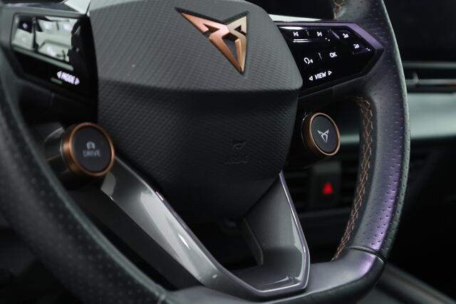 Cupra Born Performance 62 kWh | NAV + CarPlay | Beats Audio | Stoel- Stuurverw. | Adapt. Cruise | Camera | Keyless
