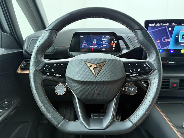Cupra Born eBoost 62 kWh | 231 PK | SoH 93% | Adaptive Cruise Control | Achteruitrijcamera | Keyless Entry | LED verlichting | Draadloze telefoonlader | Navigatiesysteem | Sfeerverlichting | Parkeersensoren | Stuur- en Stuurverwarming | Apple Carplay / Android Auto |
