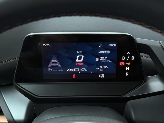 Cupra Born eBoost 62 kWh | 231 PK | SoH 93% | Adaptive Cruise Control | Achteruitrijcamera | Keyless Entry | LED verlichting | Draadloze telefoonlader | Navigatiesysteem | Sfeerverlichting | Parkeersensoren | Stuur- en Stuurverwarming | Apple Carplay / Android Auto |
