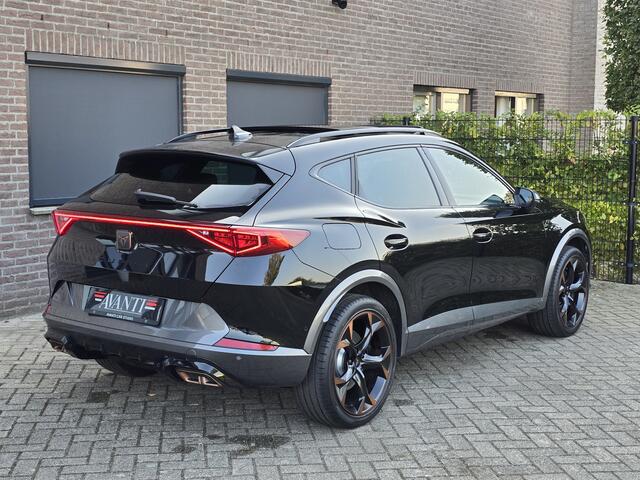 Cupra Formentor 1.4 e-Hybrid VZ Copper Edition PANO VIRTUAL ADAPTIVE CC LEDER STUUR STOELVERWARMING KEYLESS ENTRY VOL OPTIES