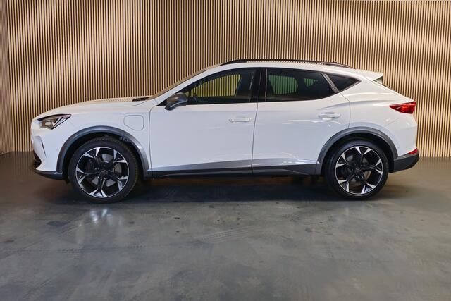 Cupra Formentor 1.4 e-Hybrid VZ Performance 245PK - Stuurverwarming - Apple Carplay/Android Auto - Full LED - Navi