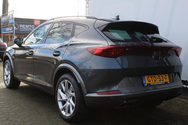 Cupra Formentor 1.5 TSI Business Edition Achteruitrijcamera l Navigatie l Parkeer assistent l Adaptive cruise control l DAB l Airco l Stoel + stuur verwarming l LED lampen