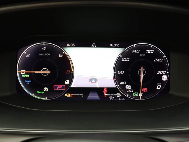 Cupra Formentor 1.4 e-Hybrid VZ Performance 245PK DSG achteruitrijcamera, stuur-stoelverwarming, panoramadak, doedehoekassistent, adaptieve cruise, virtual pedal, 19" lichtmetaal
