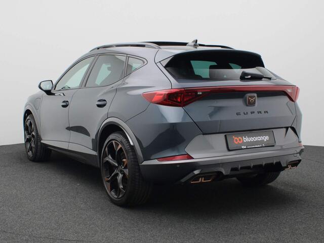 Cupra Formentor 1.4 e-Hybrid VZ Performance 245PK DSG achteruitrijcamera, stuur-stoelverwarming, panoramadak, doedehoekassistent, adaptieve cruise, virtual pedal, 19" lichtmetaal