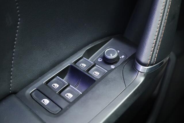 Cupra Formentor 1.4 e-Hybrid | Pano | Camera | Memory Seat | Travel Assist | Navi