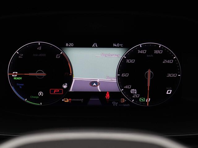 Cupra Formentor 1.4 e-Hybrid Business 204PK DSG full led, adpative cruise, keyless, lane assist, stuur-stoelverwarming, schuif-kanteldak, 18" lichtmetaal