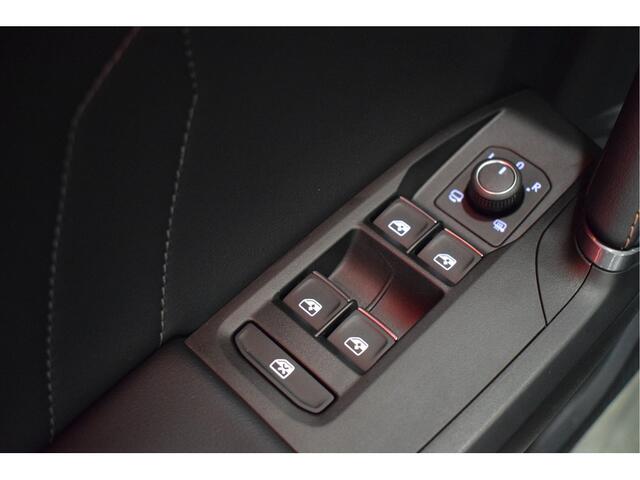 Cupra Formentor 1.5 TSI 150 PK DSG 19 INCH | PANO | NAVI | CAMERA | STUUR- STOEL