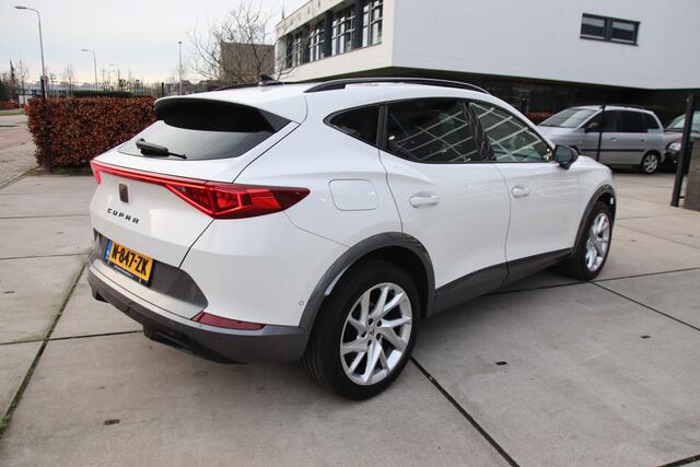 Cupra Formentor 1.5 TSI DSG Business ed. Camera, Carplay, Stoel/stuur vw, Nieuwjaar actie!